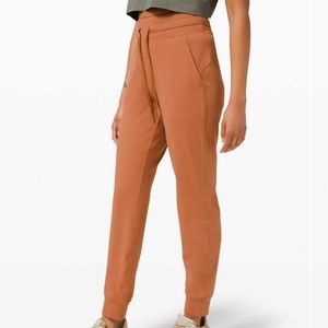 Lululemon Ready to Rulu Jogger 29" Desert Sun